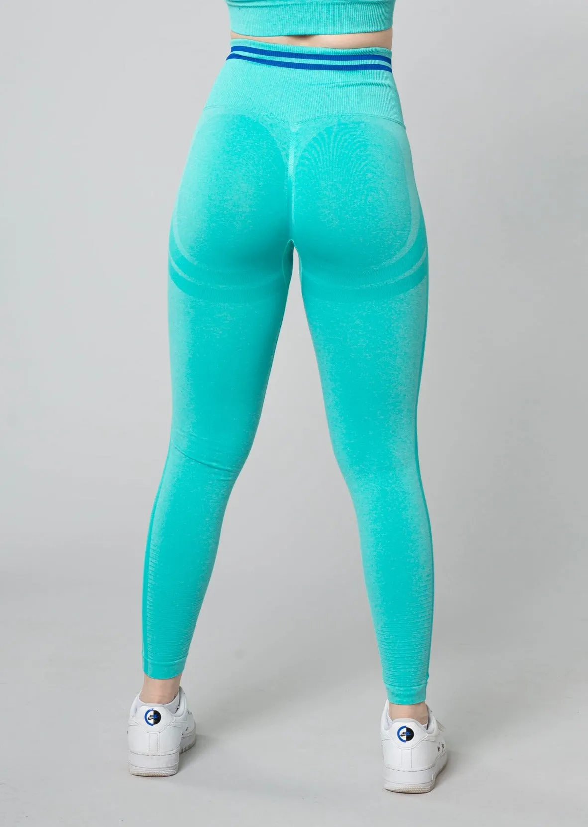 [LASTCHANCE] DEFINE Scrunch Leggings