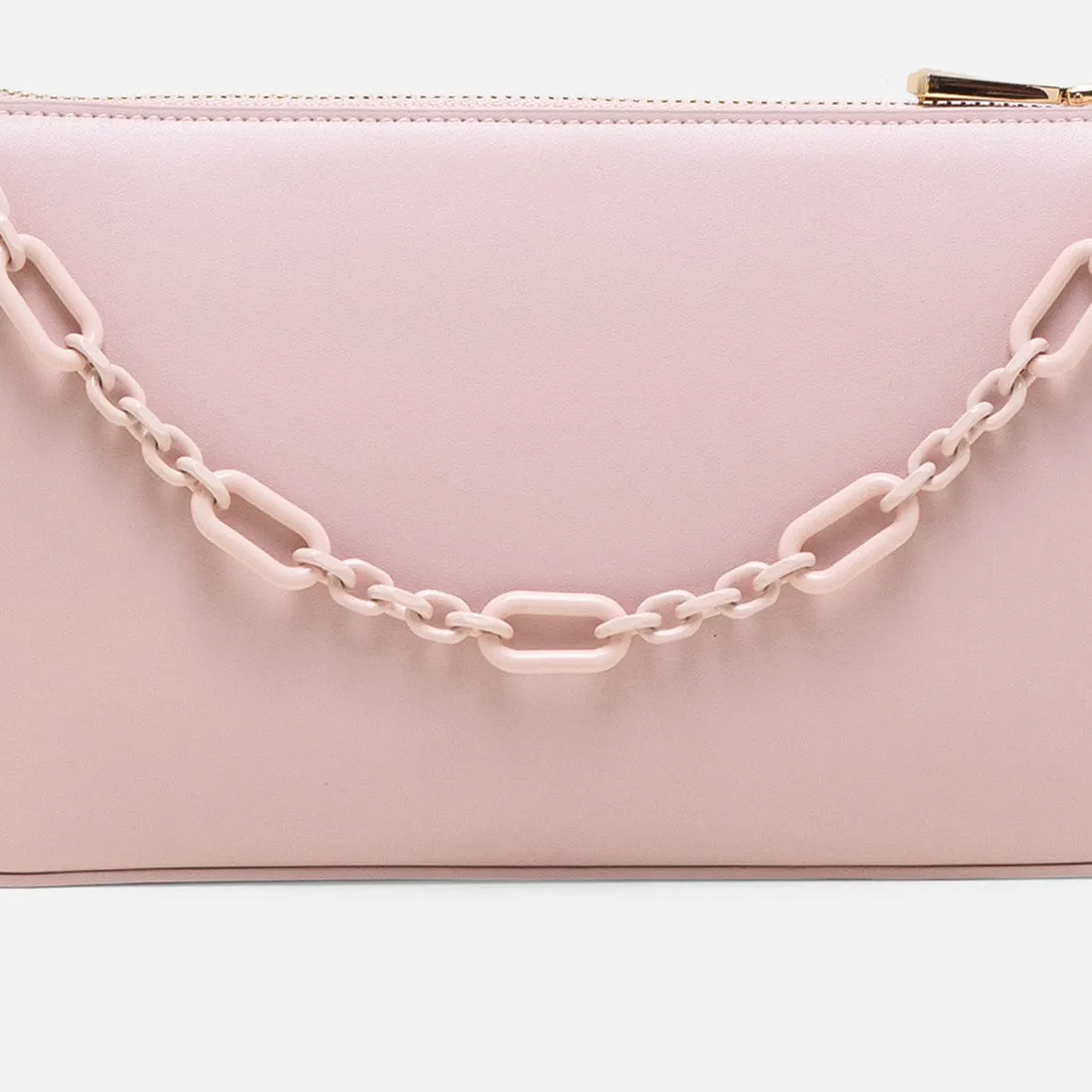 Mae Chain Pochette ( Tone-on-Tone )