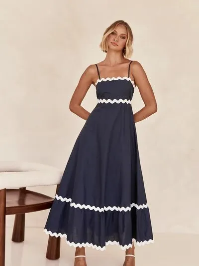 Maxikleid mit Spaghettiträgern