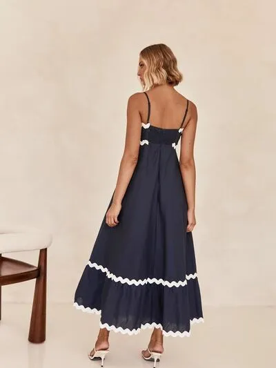 Maxikleid mit Spaghettiträgern