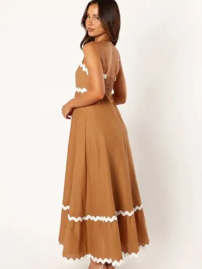 Maxikleid mit Spaghettiträgern