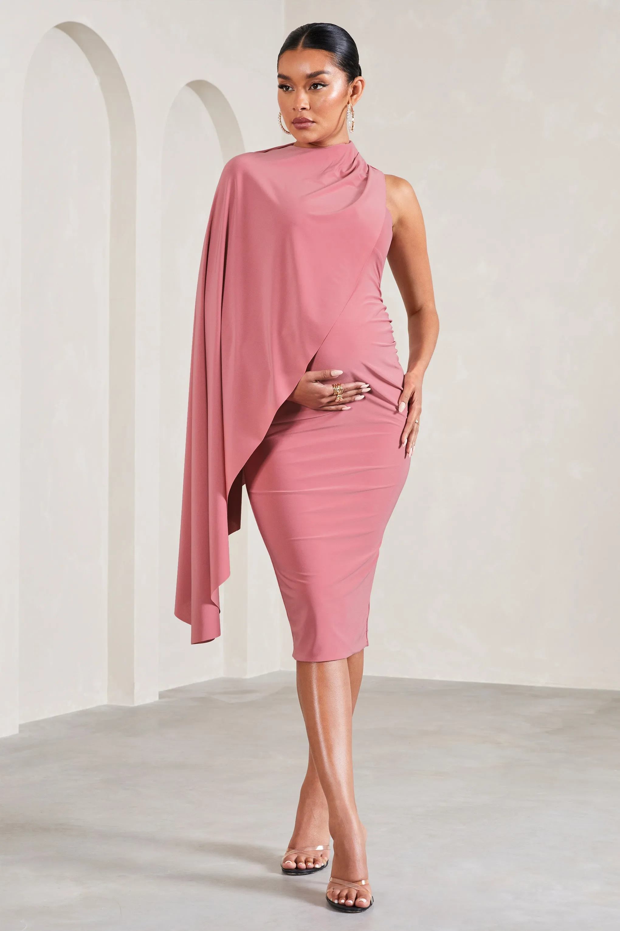 New Chapter | Robe mi-longue de maternité rose poudré asymétrique avec une cape